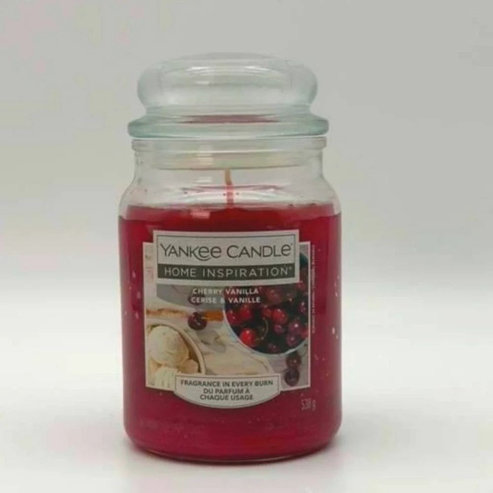 Yankee Candle Cherry Vanilla Medium Jar - Scented Candle -‎ NWT